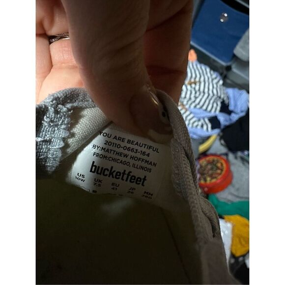 Bucketfeet Low Top Canvas Slip On Shoes Size 10 You Are Beautiful - Picture 4 of 4